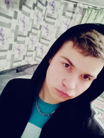  ,   Anatoliy, 21 ,   c 