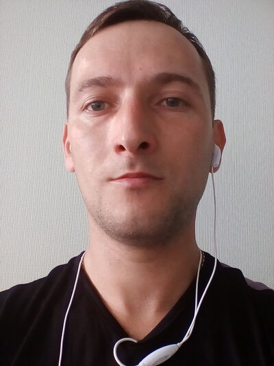  ,   Victor, 38 ,   