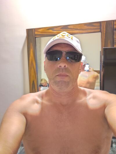  ,   Vasil, 54 ,   ,   