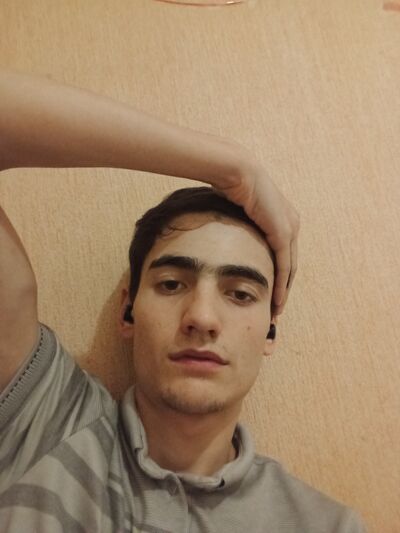  ,   Pavel, 22 ,   ,   