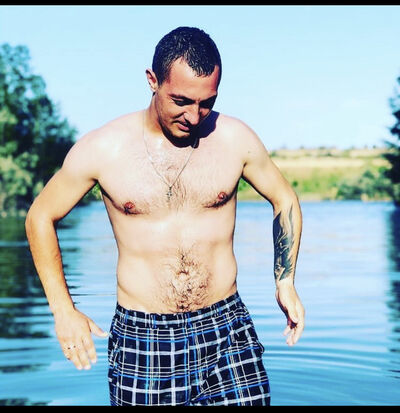  ,   Vanchik, 32 ,   ,   