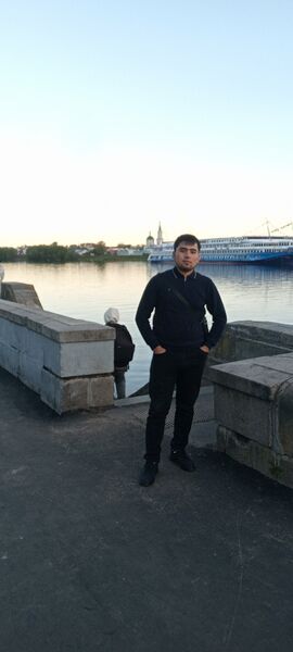  ,   Jony, 22 ,   ,   , c 