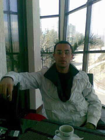  ,   Vahan, 40 ,   ,   