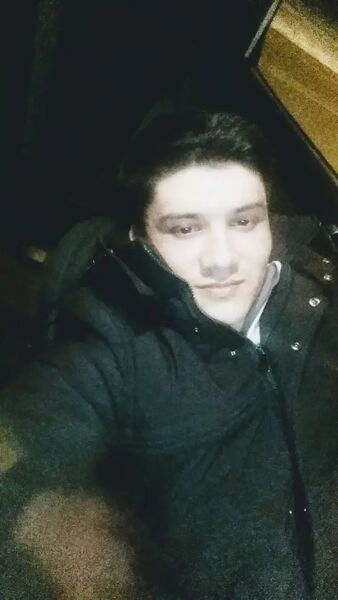  ,   Bek, 32 ,   ,   , c , 