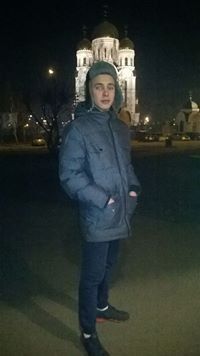  ,   Viktor, 32 ,   ,   , c 
