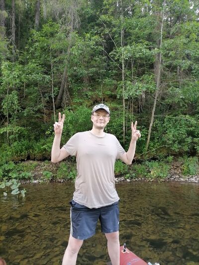  ,   Pavel, 27 ,   ,   , c 