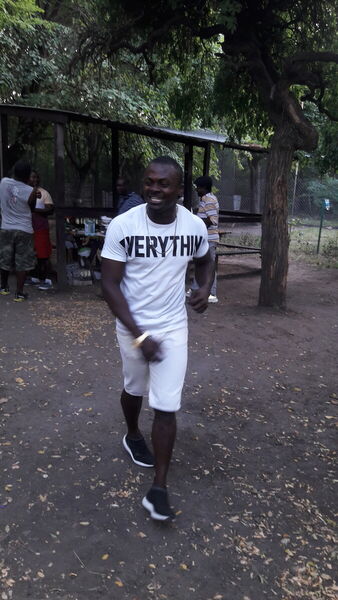  ,   Yannick, 38 ,   ,   , c 