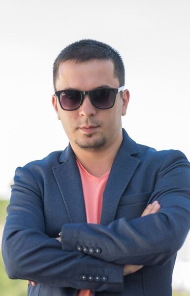  ,   Deniss, 39 ,   ,   , c 