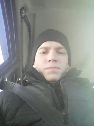  ,   Ruslan, 32 ,   ,   , c 
