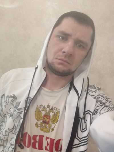  ,   Aleks, 33 ,   ,   