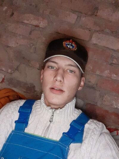  ,   Rustam, 24 ,   ,   , c 