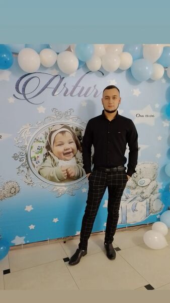  ,   Lilian, 25 ,   ,   