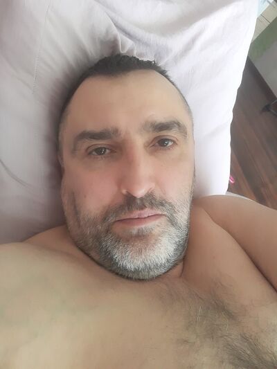  ,   Cergei, 48 ,   ,   