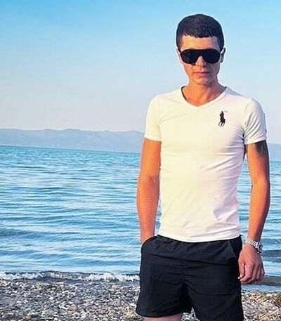  ,   Tiko, 28 ,   ,   