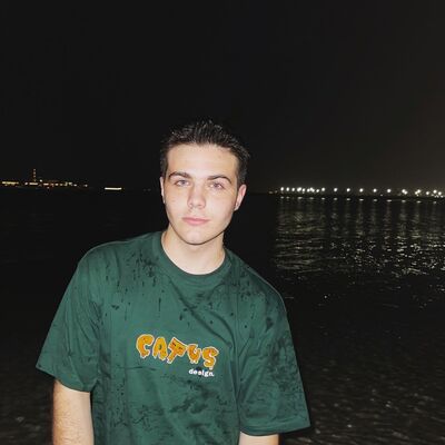  ,   Nik, 20 ,   ,   
