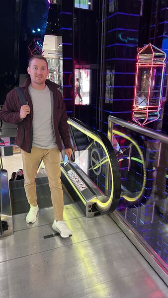  ,   Dmitry, 39 ,   ,   , c 