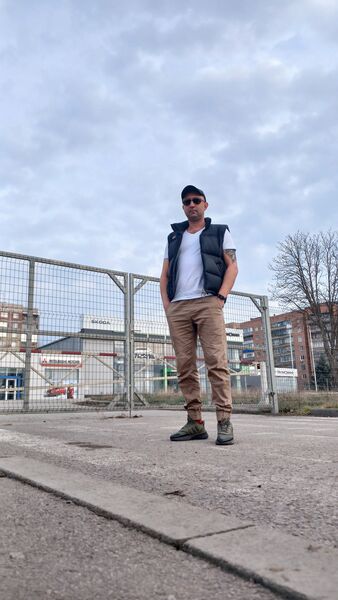  ,   Alex, 34 ,   ,   