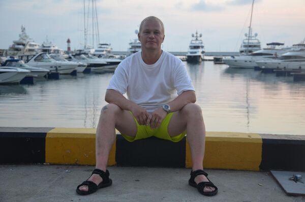  -,   Sasha, 52 ,   ,   , c 