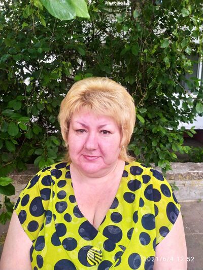  ,   Elena, 57 ,   ,   