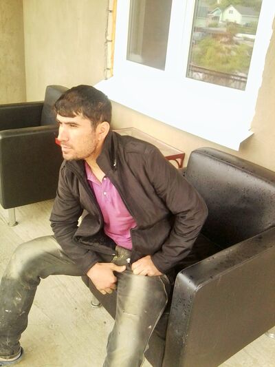  ,   Ilhom, 41 ,  