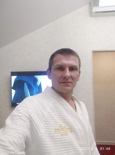  ,   Vladimir, 44 ,   ,   , c , 