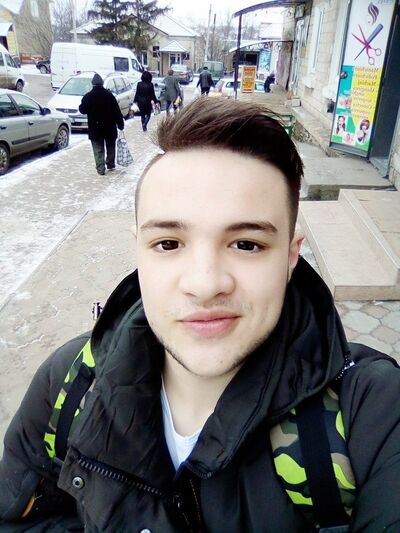  ,   Cristian, 26 ,   ,   , c , 