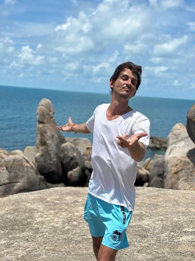  Phuket,   Slava, 33 ,   ,   