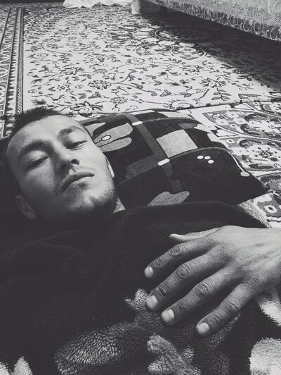  ,   Odil, 28 ,   ,   , c , 