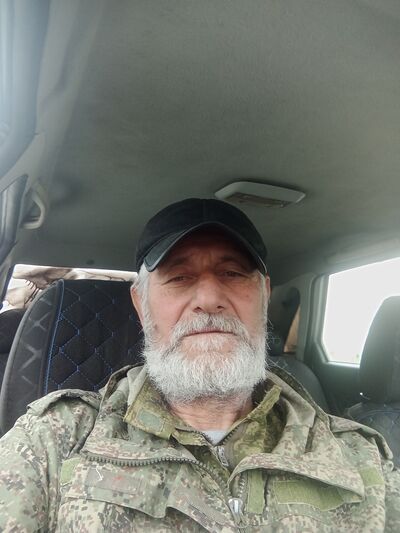  ,   Sultan, 63 ,   ,   