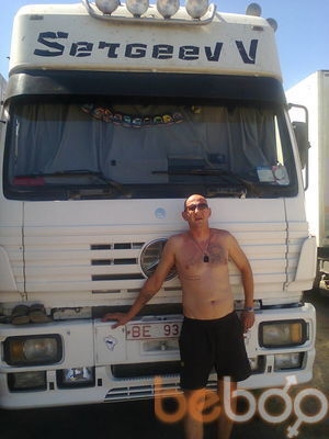  2738427  Sacha, 52 ,    