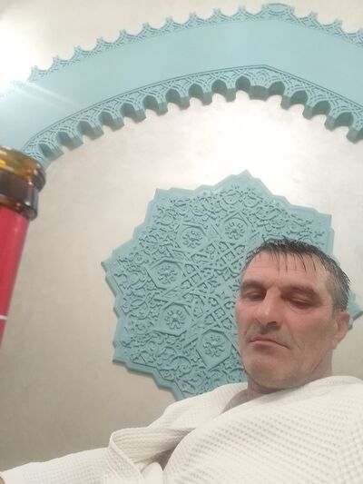  ,   Alik, 43 ,   ,   
