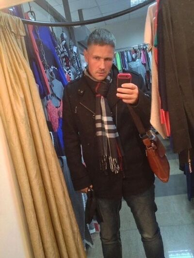  ,   Max, 43 ,   