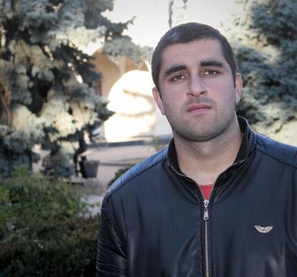  Zabki,   Shmagi, 33 ,   ,   , c 