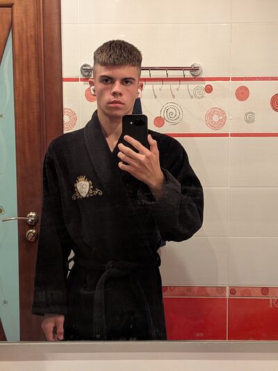  ,   Vladimir, 18 ,   