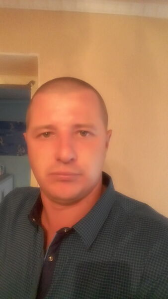   ,   Vladimir, 44 ,   