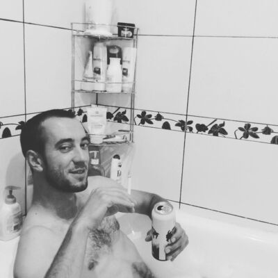  ,   Marik, 38 ,   