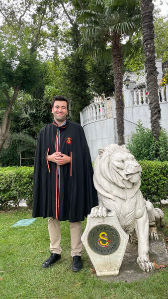  Ortakoy,   Egehan, 28 ,   ,   