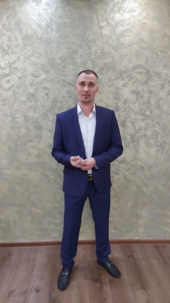  ,   Vladimir, 37 ,   ,   