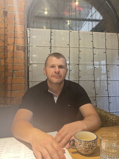  ,   Anton, 39 ,   ,   , c 