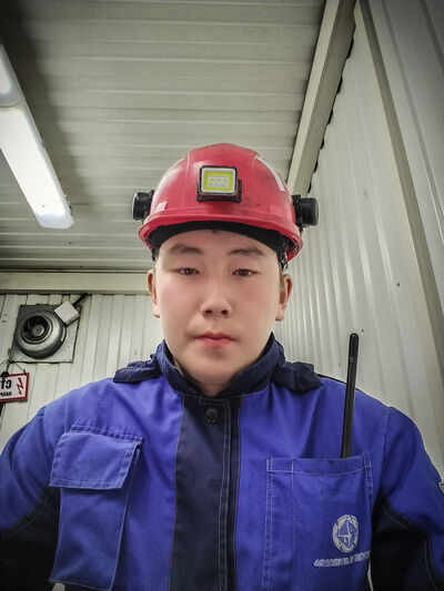  ,   Ayaal, 24 ,   ,   