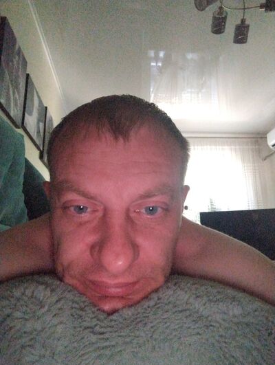  ,   Vlad, 43 ,   ,   