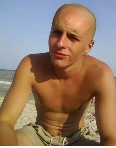  ,   Denis, 49 ,   ,   