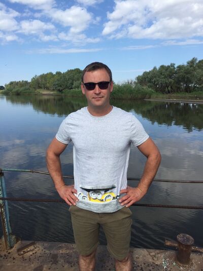  ,   Alex, 42 ,   ,   , c 