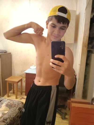  ,   Amir, 22 ,   ,   , c , 