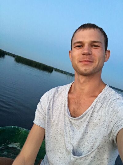  -,   Alex, 33 ,   ,   
