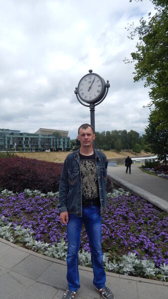  ,   Viktor, 39 ,   ,   , c 