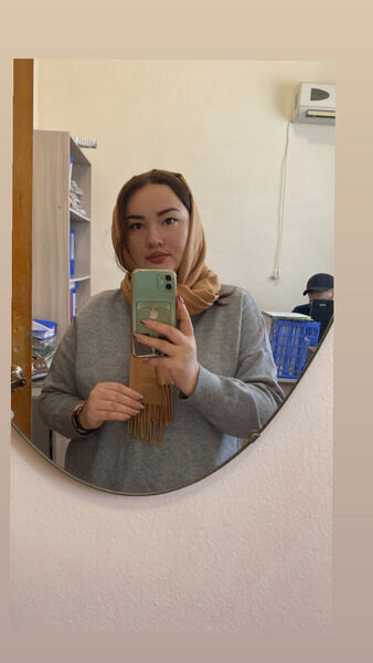  ,   Zari, 38 ,   ,   