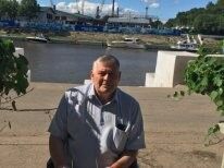  11318727  Stanislav, 70 ,    