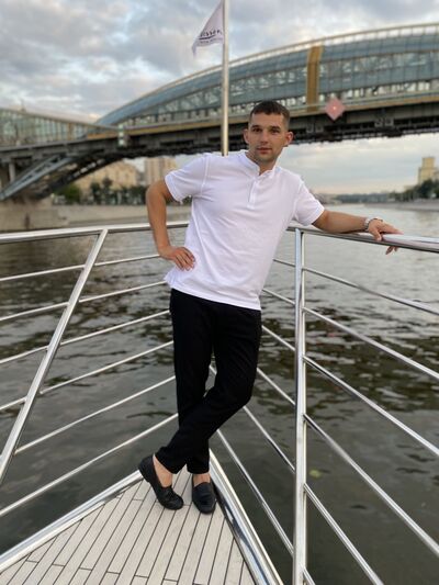  ,   Yrii, 31 ,   ,   