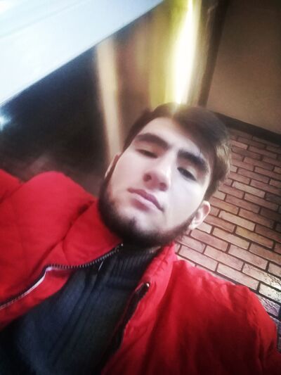   ,   Ali, 21 ,   ,   